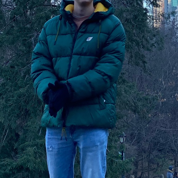 Green Puffer Jacket - Picture 6 of 8